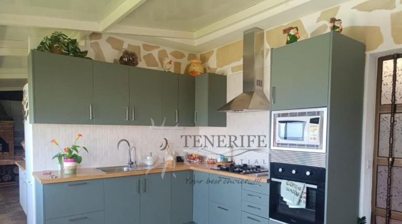 Santa Creu de Tenerife - Guía de Isora - 8397m2