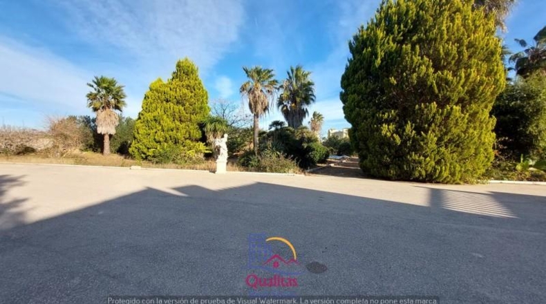 Valencia - Oliva - 7000m2