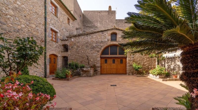 Gerona - Sant Pere Pescador - 1071m2