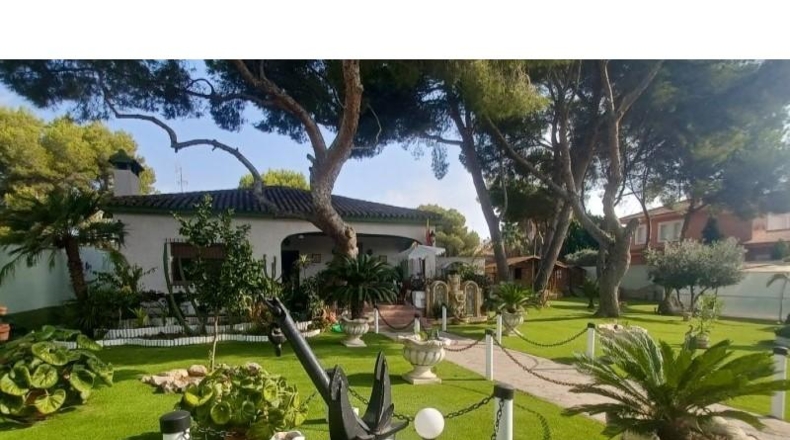 Alicante - Dehesa de Campoamor - 1500m2