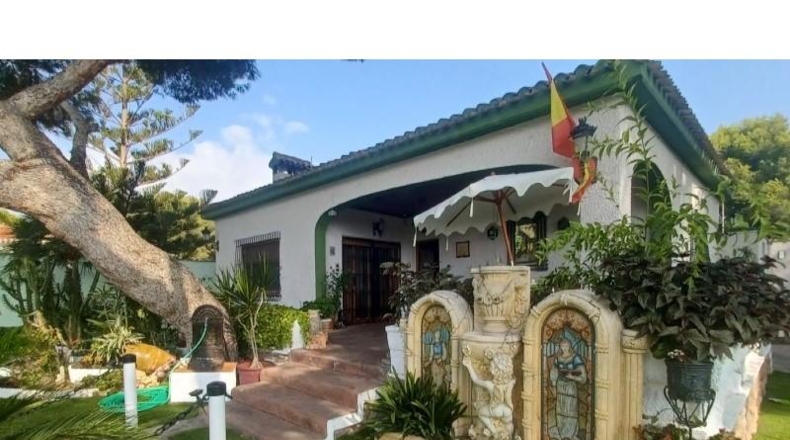 Alicante - Dehesa de Campoamor - 1500m2