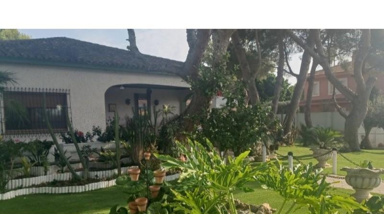 Alicante - Dehesa de Campoamor - 1500m2