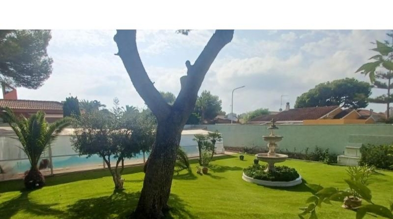 Alicante - Dehesa de Campoamor - 1500m2