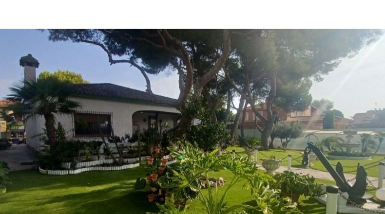 Alicante - Dehesa de Campoamor - 1500m2