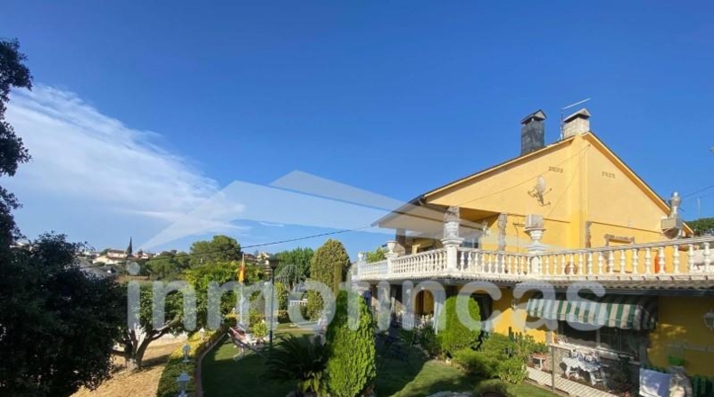 Barcelona - Lliçà d'Amunt - 1800m2