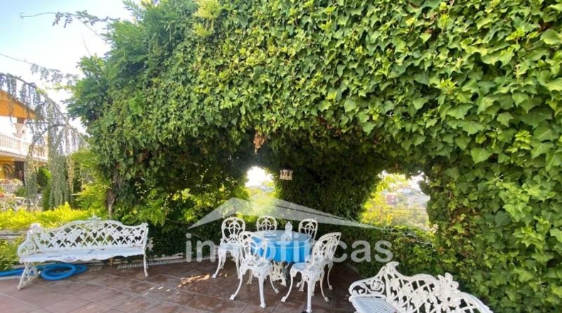 Barcelona - Lliçà d'Amunt - 1800m2