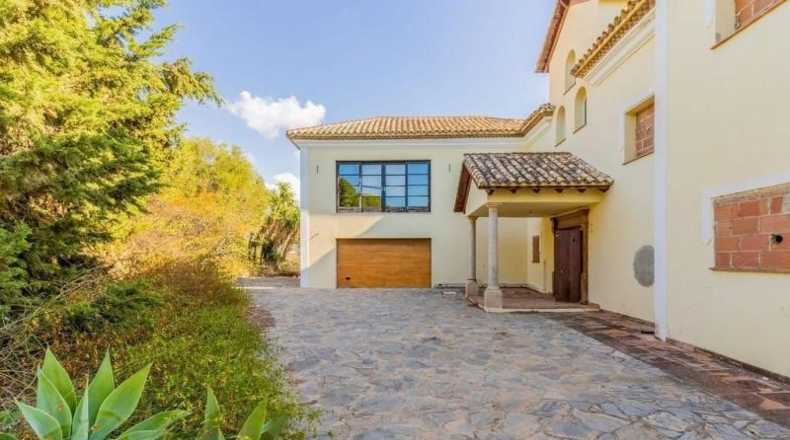 Málaga - Estepona - 4042m2