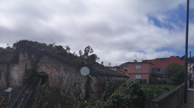 Santa Cruz de Tenerife - San Cristóbal de La Laguna - 2833m2