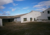 Chalet independiente con terreno en venta en la España, Monóvar, ref: TR146037 foto