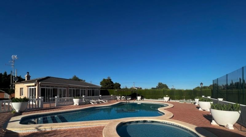 Alicante - Elx - 12000m2