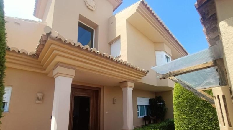 Málaga - Antequera - 1200m2