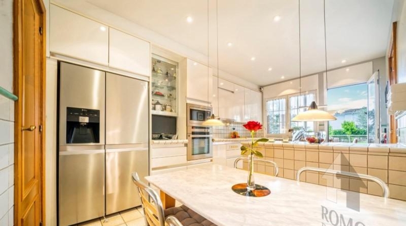 Barcelona - Canovelles - 1405m2