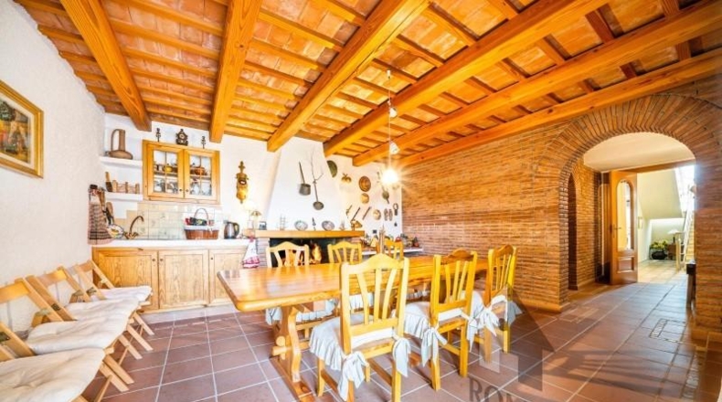 Barcelona - Canovelles - 1405m2