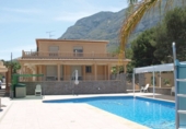 Xalet independent amb terreny en venda a la España, Dénia, ref.: TR132692 foto