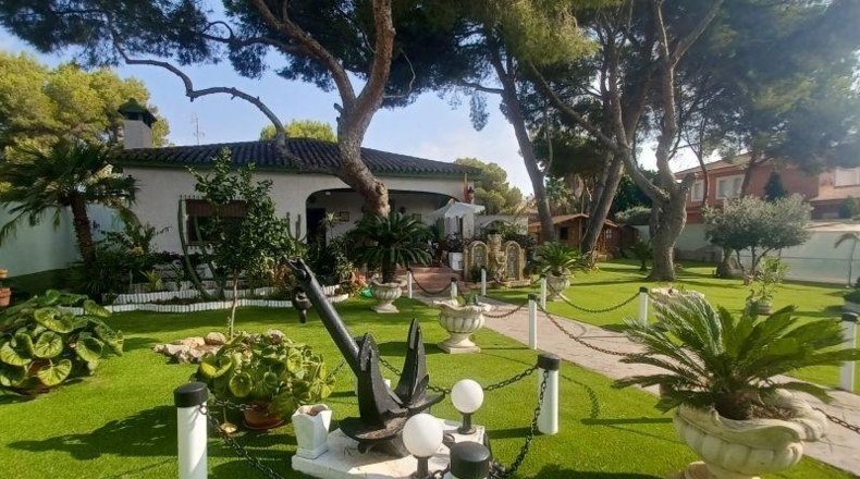 Alicante - Dehesa de Campoamor - 1500m2