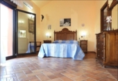 Casa de pueblo en venta en la España, Manilva, ref: TR335396 foto