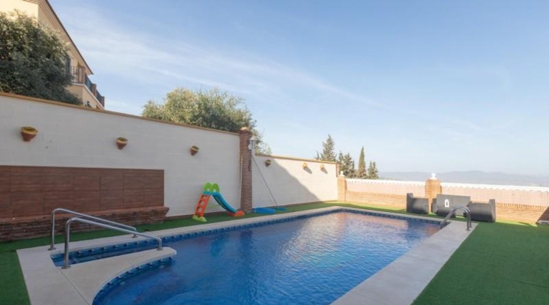 Málaga - Alhaurín de la Torre - 610m2