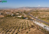Земля, подлежащая урбанизации на продажу у города Villa de Otura Фото