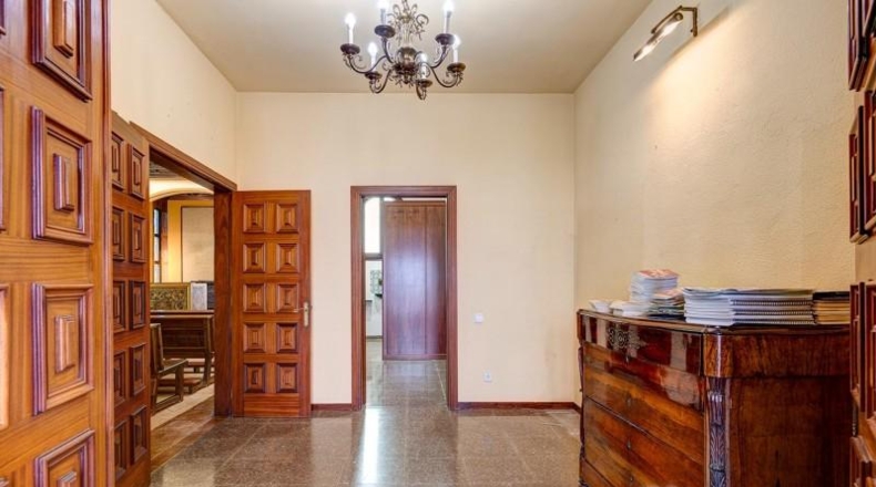 Barcelona - Canaletes - 30394m2