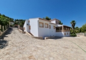 Chalet independiente con terreno en venta en la España, Pedreguer, ref: TR132506 foto