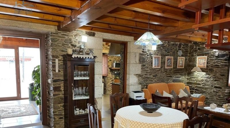 La Coruña - Ordes - 1028m2