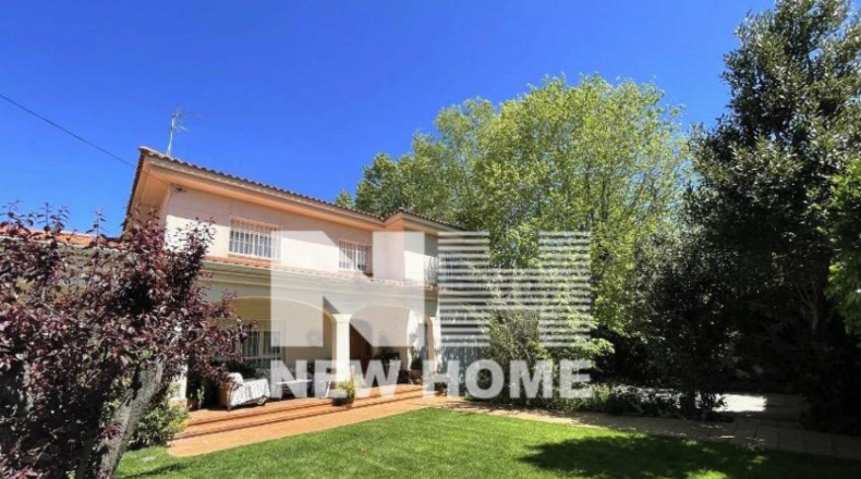Comunidad de Madrid - Majadahonda - 658m2