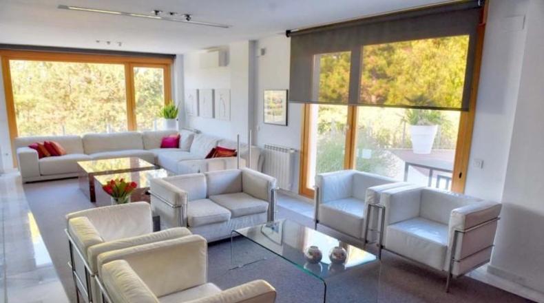 Navarre - Egüés - 420m2