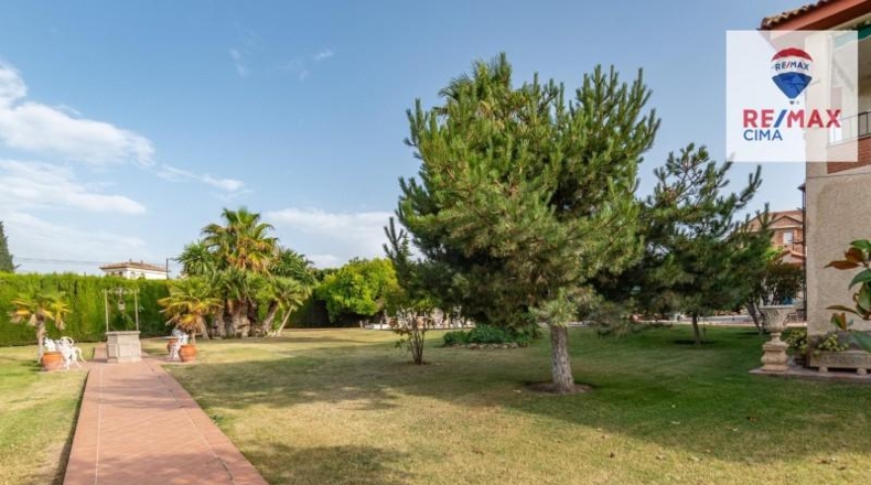Гранада - Villa de Otura - 3748m2