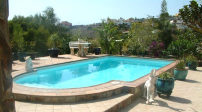 Las Palmas - San Bartolomé de Tirajana - 1700m2