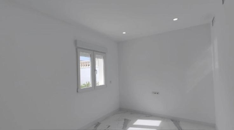 Alicante - Torrevieja - 608m2