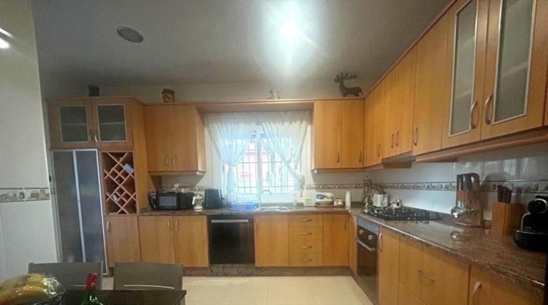 Alicante - Dehesa de Campoamor - 1500m2