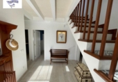 Отдельно стоящий дом с участком на продажу в городе Ciutadella de Menorca Фото