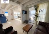 Отдельно стоящий дом с участком на продажу в городе Ciutadella de Menorca Фото
