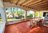 Отдельно стоящий дом с участком на продажу в городе Ciutadella de Menorca Фото