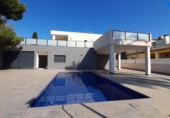 Xalet independent amb terreny en venda a la España, Oriola, ref.: TR179426 foto