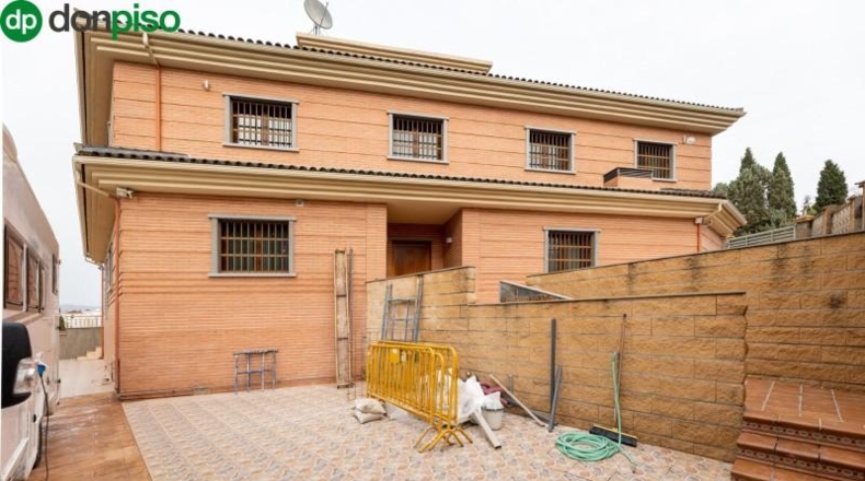 Granada - Albolote - 1100m2