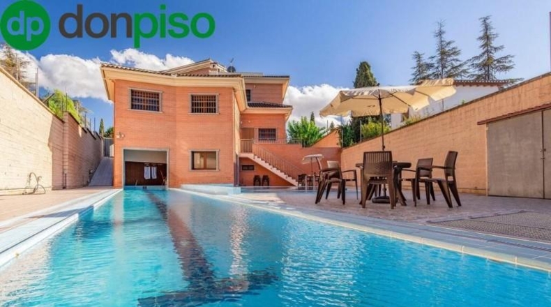 Granada - Albolote - 1100m2