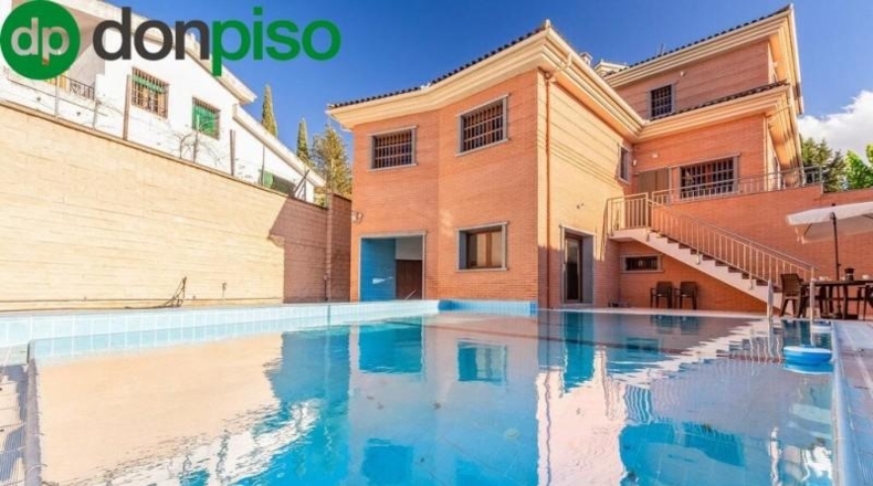 Granada - Albolote - 1100m2