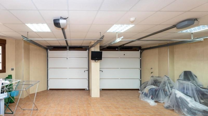 Granada - Albolote - 1100m2