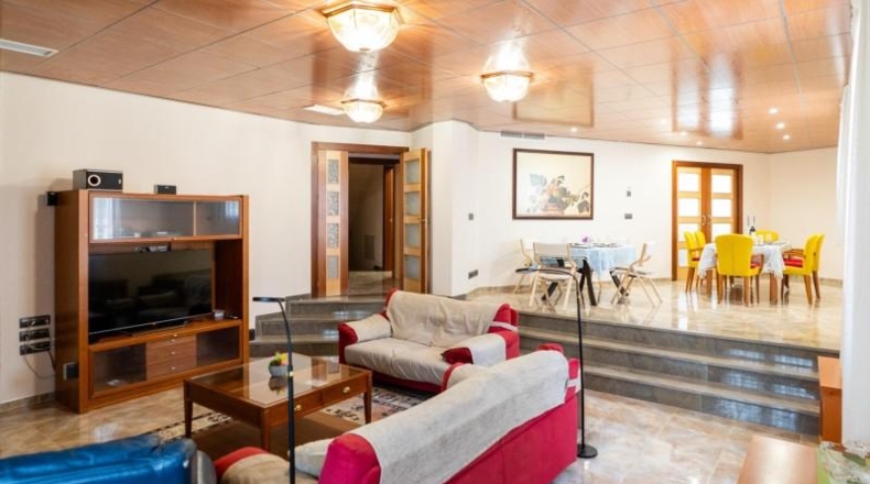 Granada - Albolote - 1100m2