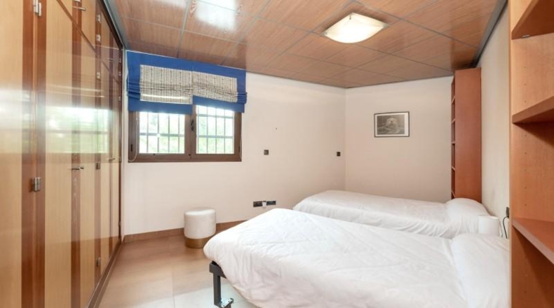 Granada - Albolote - 1100m2