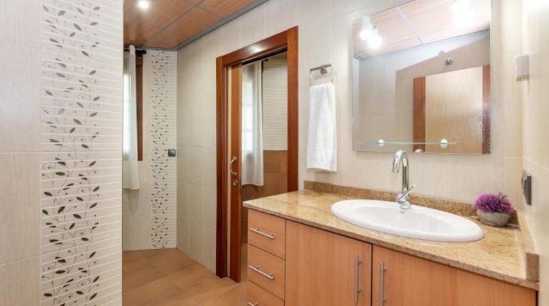 Granada - Albolote - 1100m2