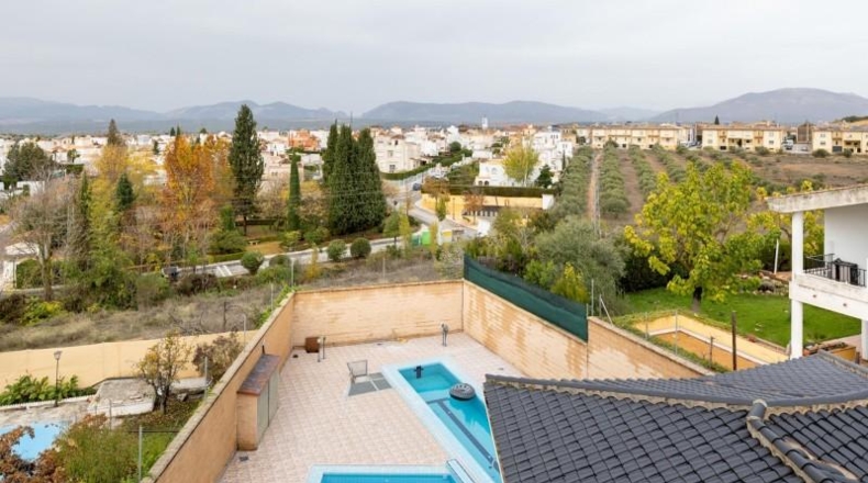 Granada - Albolote - 1100m2
