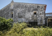 Загородный дом с участком на продажу в городе el Vendrell Фото