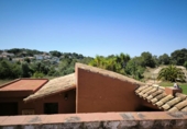 Загородный дом с участком на продажу в городе el Vendrell Фото