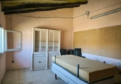 Загородный дом с участком на продажу в городе el Vendrell Фото