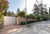 Chalet independiente con terreno en venta en la España, Albolote, ref: TR143013 foto