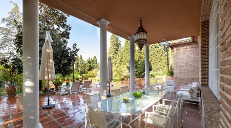 Granada - Albolote - 1880m2