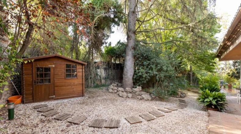 Granada - Albolote - 1880m2