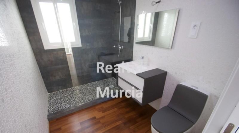 Alicante - Torrevieja - 2381m2